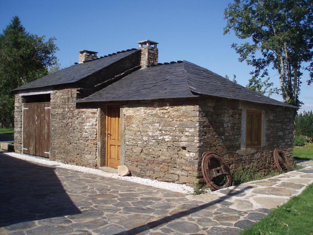 Casa Do Grilo Pensionat Monfero Exteriör bild