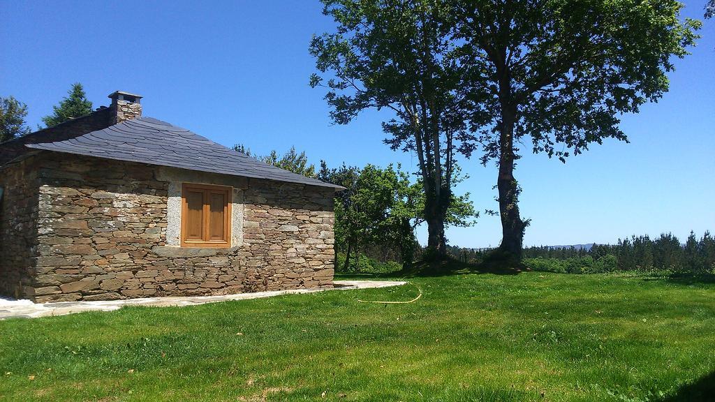 Casa Do Grilo Pensionat Monfero Exteriör bild