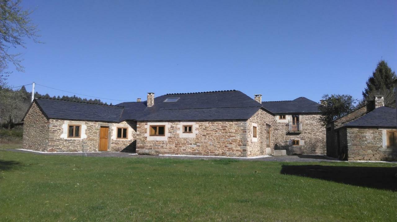 Casa Do Grilo Pensionat Monfero Exteriör bild