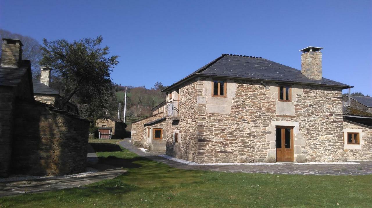 Casa Do Grilo Pensionat Monfero Exteriör bild
