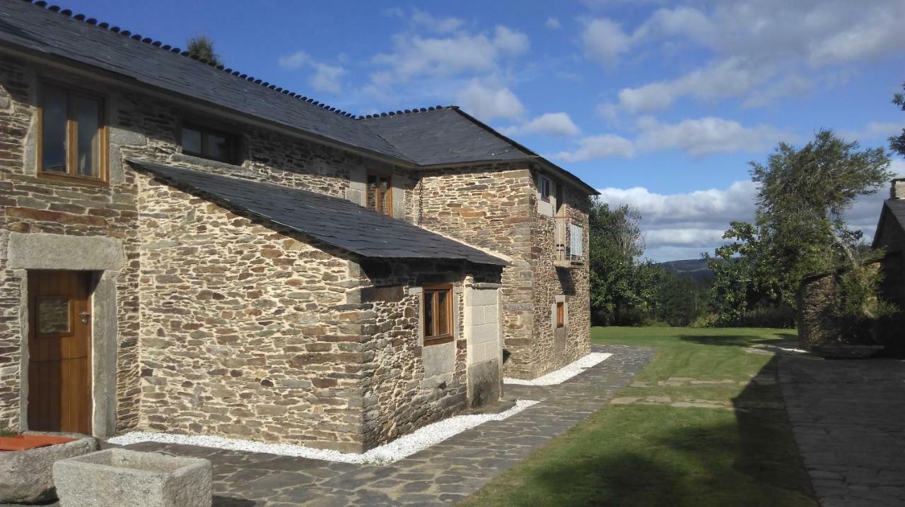 Casa Do Grilo Pensionat Monfero Exteriör bild