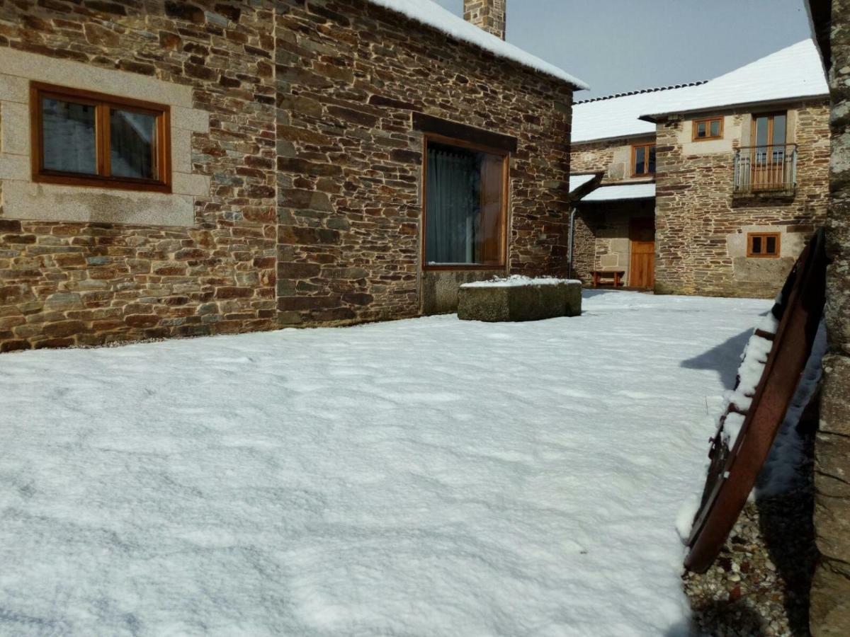Casa Do Grilo Pensionat Monfero Exteriör bild