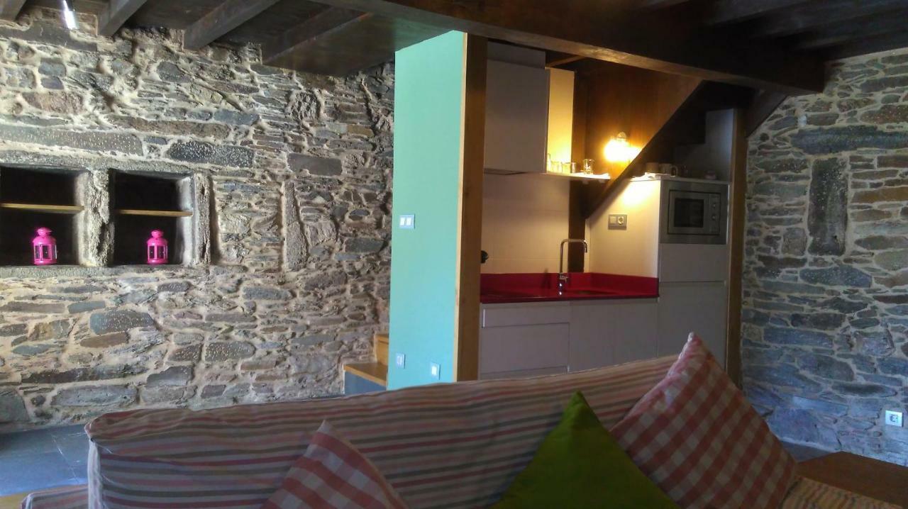 Casa Do Grilo Pensionat Monfero Exteriör bild